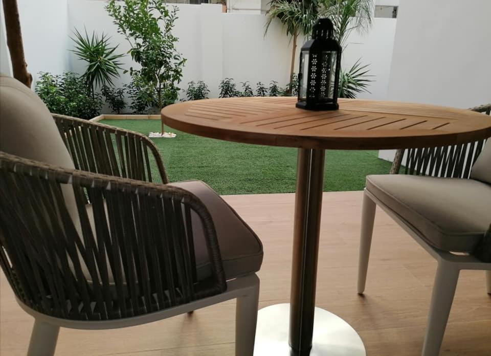 Lux Suite Таранто Екстериор снимка