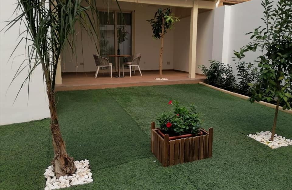 Lux Suite Таранто Екстериор снимка