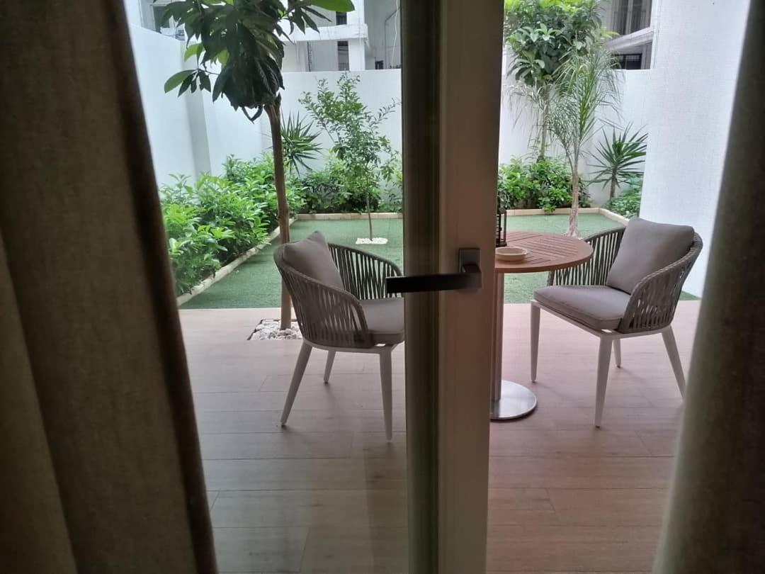 Lux Suite Таранто Екстериор снимка