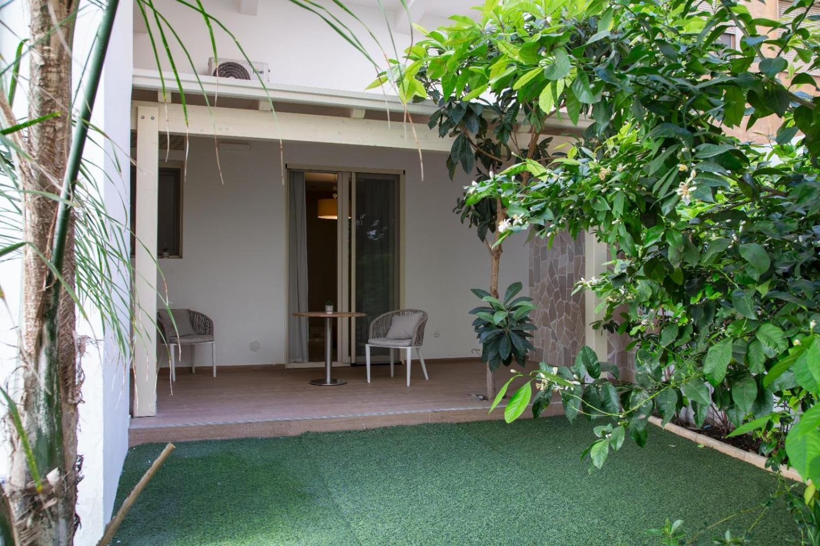 Lux Suite Таранто Екстериор снимка